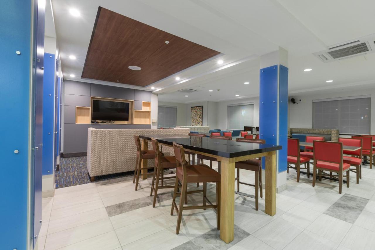 Holiday Inn Express Hotel & Suites Eugene Downtown - University By Ihg Exterior photo