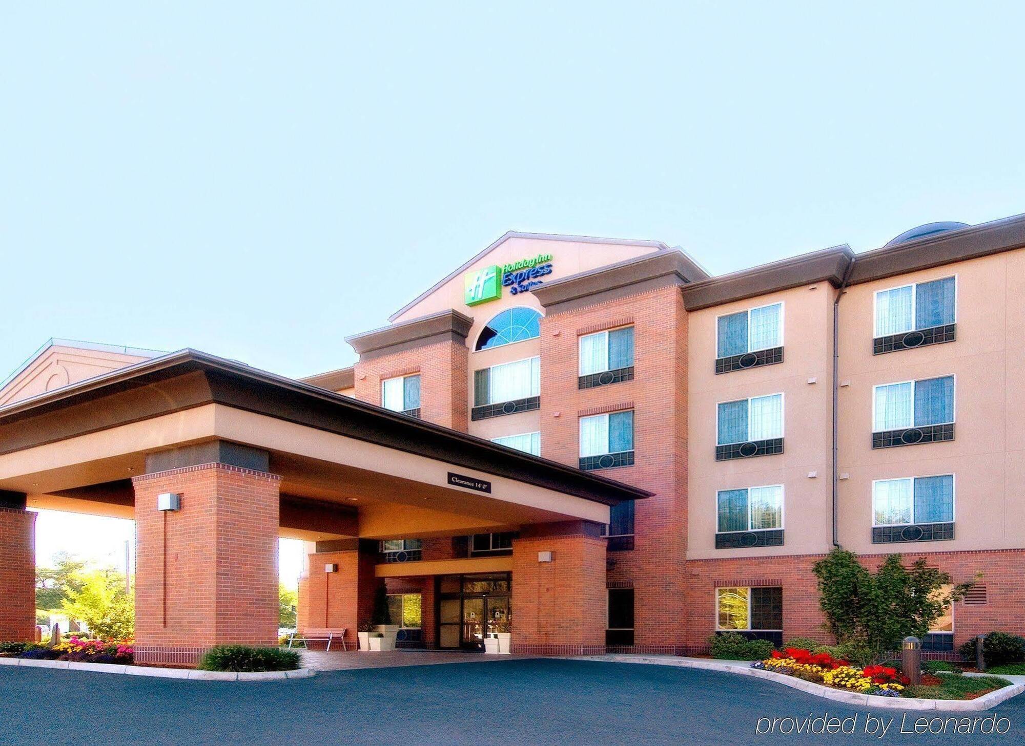 Holiday Inn Express Hotel & Suites Eugene Downtown - University By Ihg Exterior photo