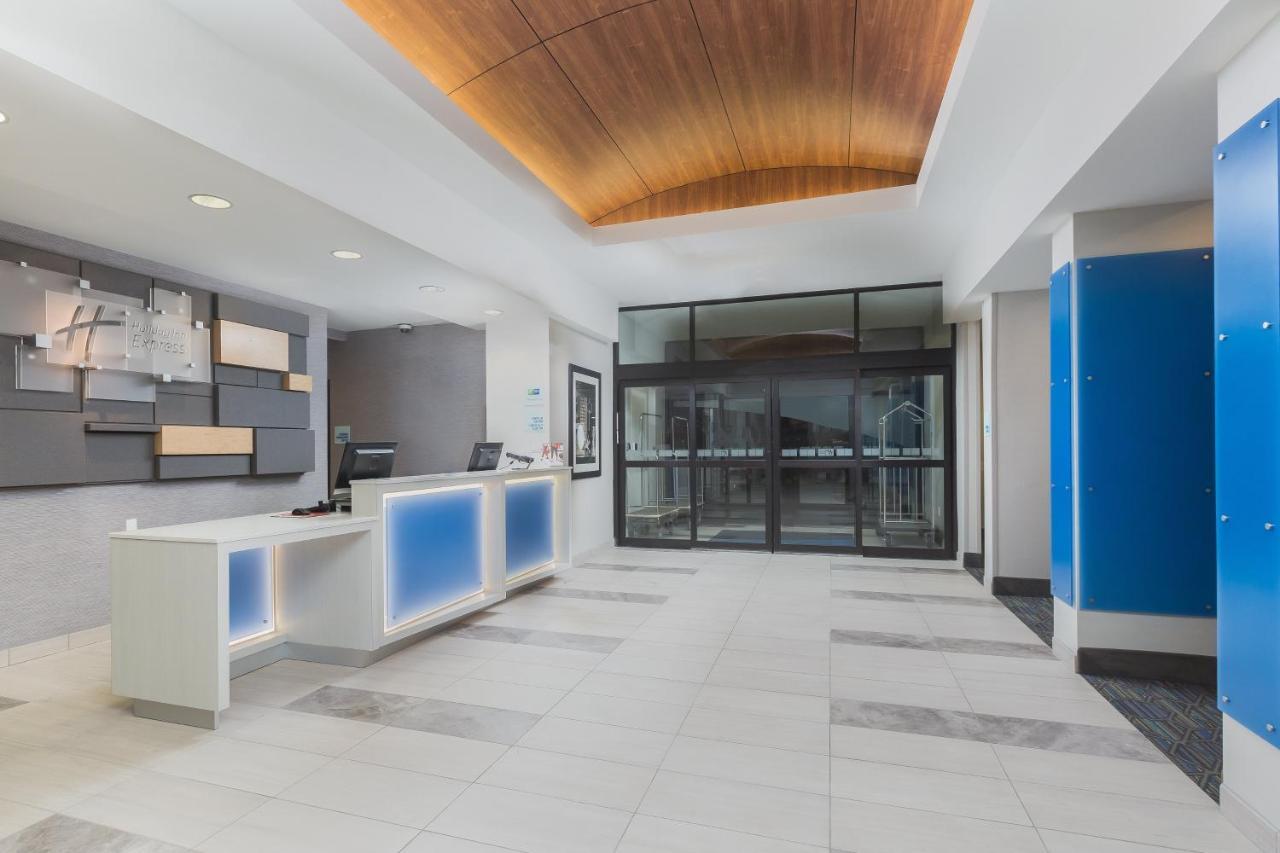 Holiday Inn Express Hotel & Suites Eugene Downtown - University By Ihg Exterior photo